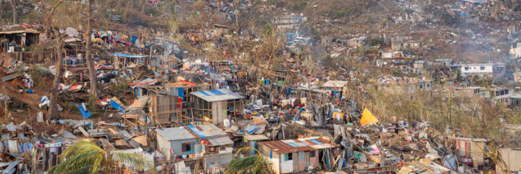 Réagir, repartir, reconstruire après le cyclone dévastateur de Mayotte